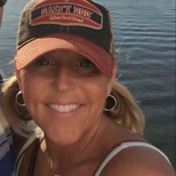 Meet your Posher, Christy - Picture 1 of 1